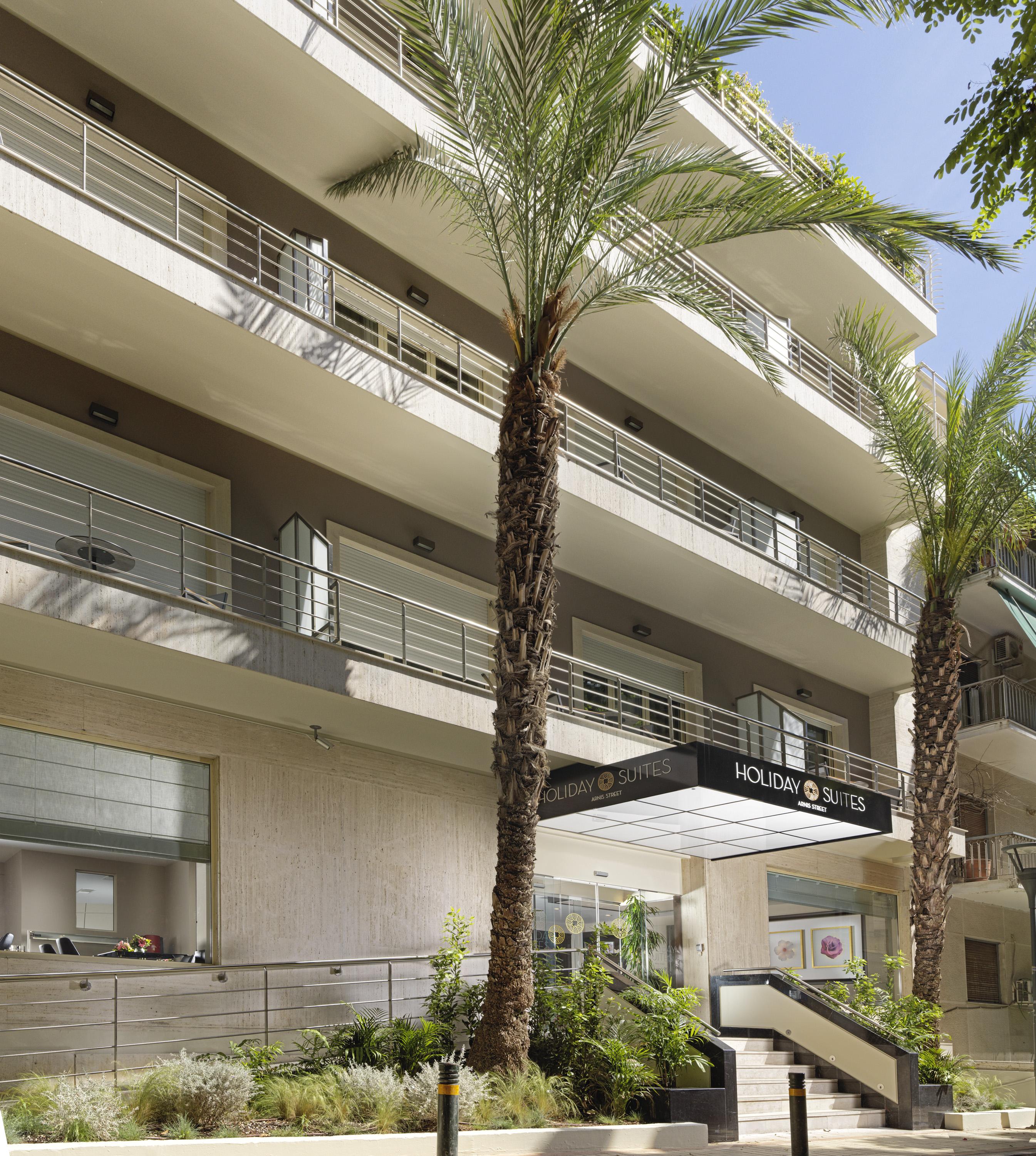 Holiday Suites Атина Екстериор снимка