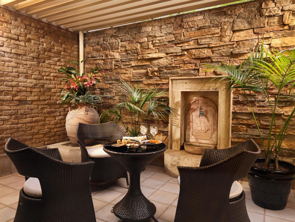 Holiday Suites Атина Екстериор снимка